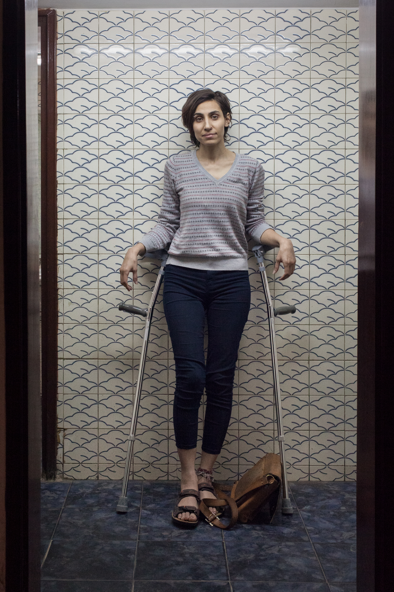 Portrait Samaa Etturkey, 26 years old, war verschleiert und verheiratet, hat die Scheidung entschieden und den Schleier abgemacht. Sie ist Aktivistin und arbeitet in einer Organisation für Frauenrechte.Frauen in Aegypten, Women in Egypt, Le Caire, Kairo